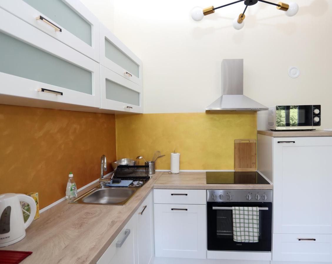 Apartman Kamala พูลา ภายนอก รูปภาพ