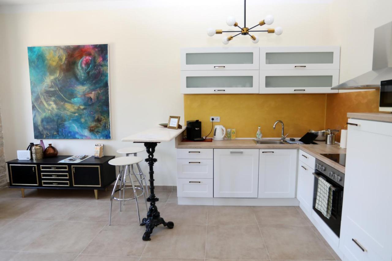 Apartman Kamala พูลา ภายนอก รูปภาพ