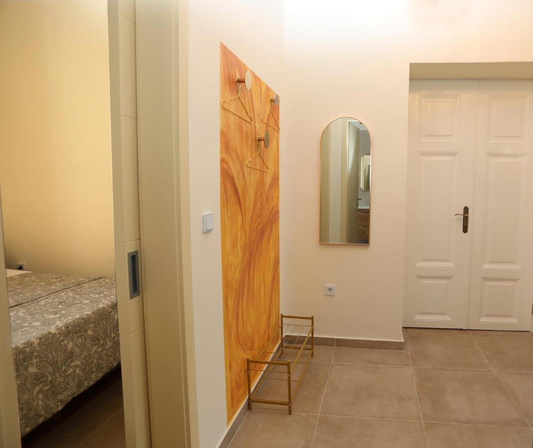 Apartman Kamala พูลา ภายนอก รูปภาพ